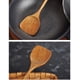 thumbnail image 4 of Espátula de madera. Espátula plana para freír con mango largo. Hecha a mano para utensilios de cocina., 4 of 6