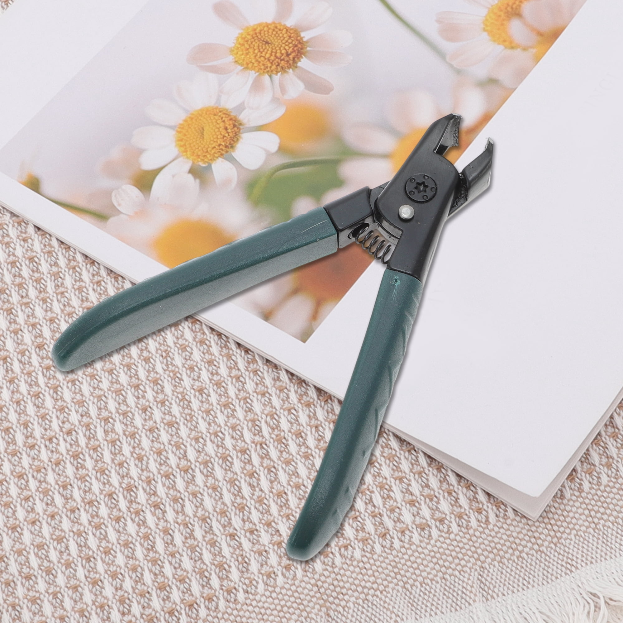 Unique Bargains Splash-proof Nail Clipper Kit for Women for Men 3-piece Set Blackish Green