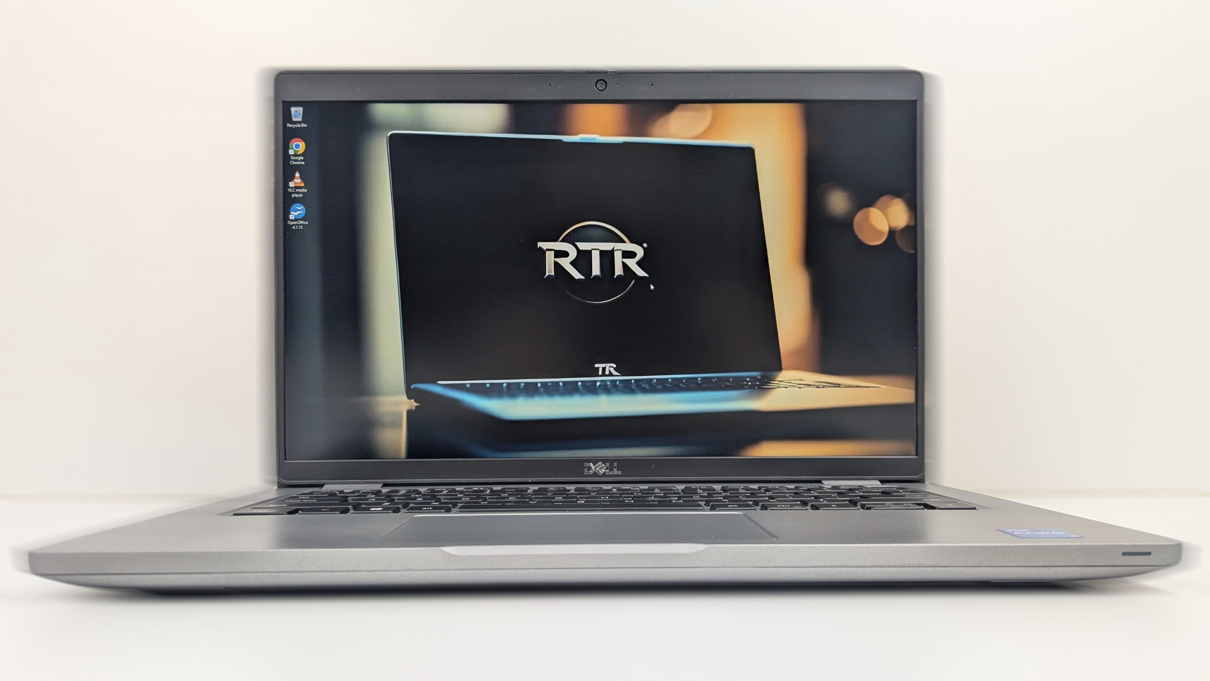 Dell Latitude 14" Full HD Laptop, Intel Core i5 i5-1135G7, 8GB RAM, 256GB SSD, Windows 10 Pro, Gray, 5420
