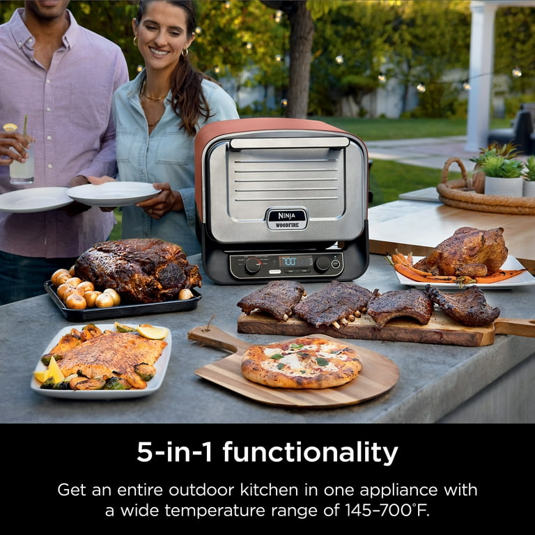 Ninja Woodfire 5-in-1 Outdoor Oven, 700°F High Heat Roaster, Artisan Pizza  Oven, Foolproof BBQ Smoker with Woodfire Technology, Electric, OO100