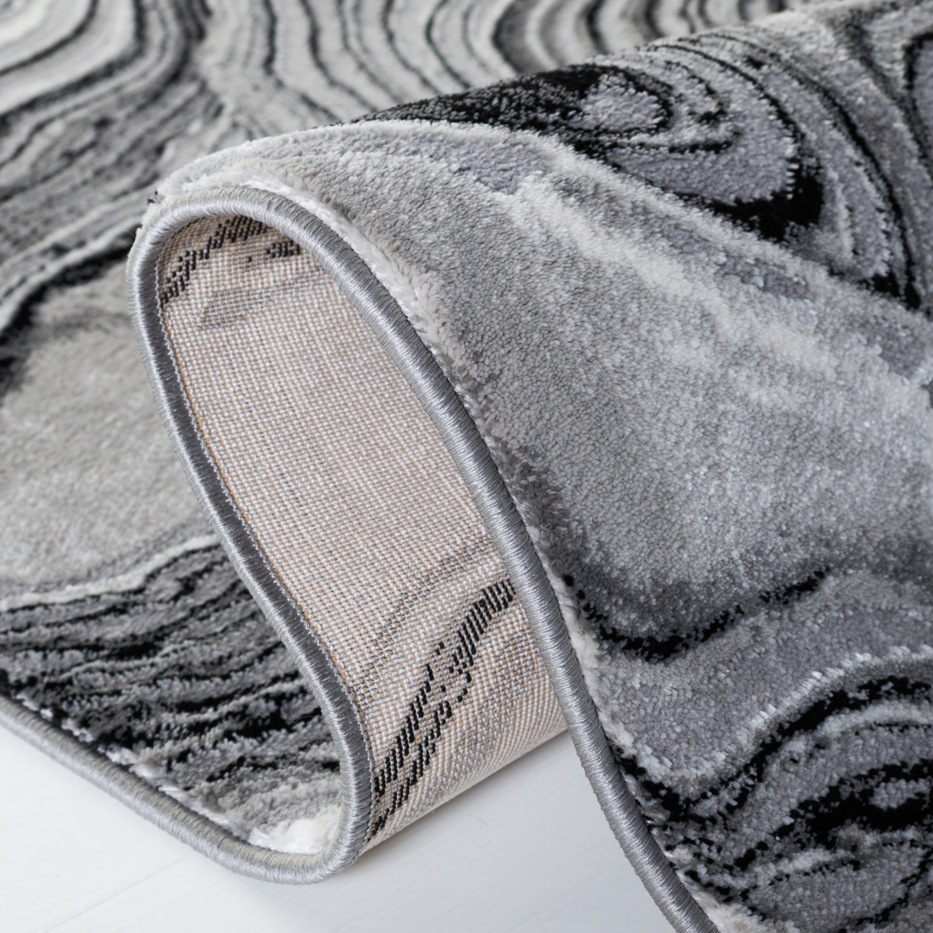 Safavieh Meadow Joey Abstract Area Rug, Black/Gray, 4' x 6'