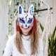 thumbnail image 3 of 2 máscaras de zorro de media cara de estilo japonés para cosplay, máscara de zorro Sakura, máscara de plástico blanca para Halloween, fiestas de máscaras, festivales y actuaciones, 3 of 7