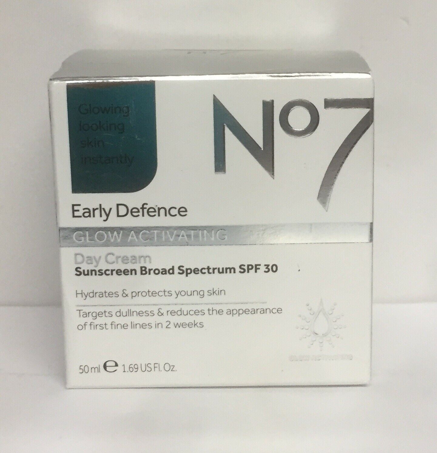 No.7 Early Defence Glow Activating Day Cream SPF 30 50ml / 1.69 fl.oz.