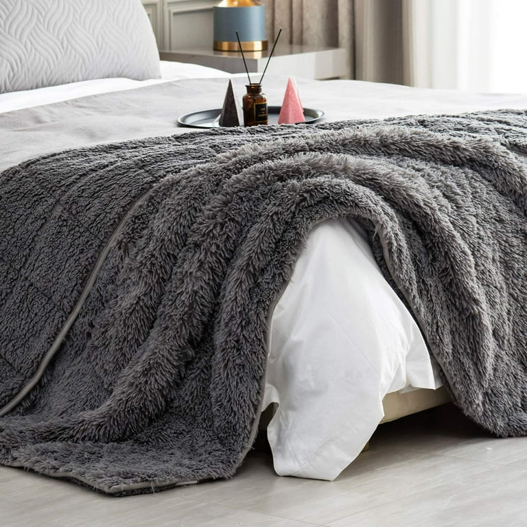 Sivio Shaggy Long Fur Faux Fur Weighted Blanket Cozy and Fluffy