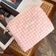 thumbnail image 3 of Bolsa de cosméticos de gran capacidad para mujer, bolsa de almacenamiento a la moda para acampar (cuadros rosas) Ndcxsfigh Para Estrenar, 3 of 7