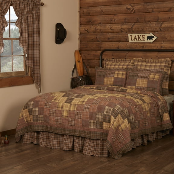VHC Brands Prescott 3 Piece Quilt Set (1 King Quilt, 2 King Shams)
