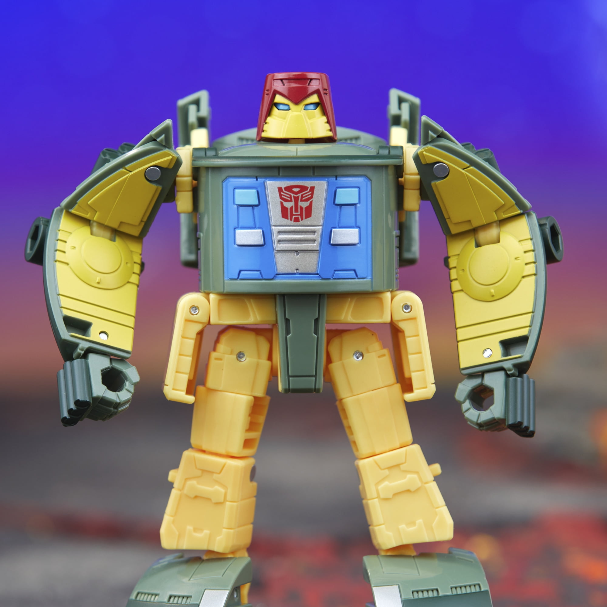 Transformers Legacy Deluxe Class Autobot Cosmos 5.5” Action Figure, 8+