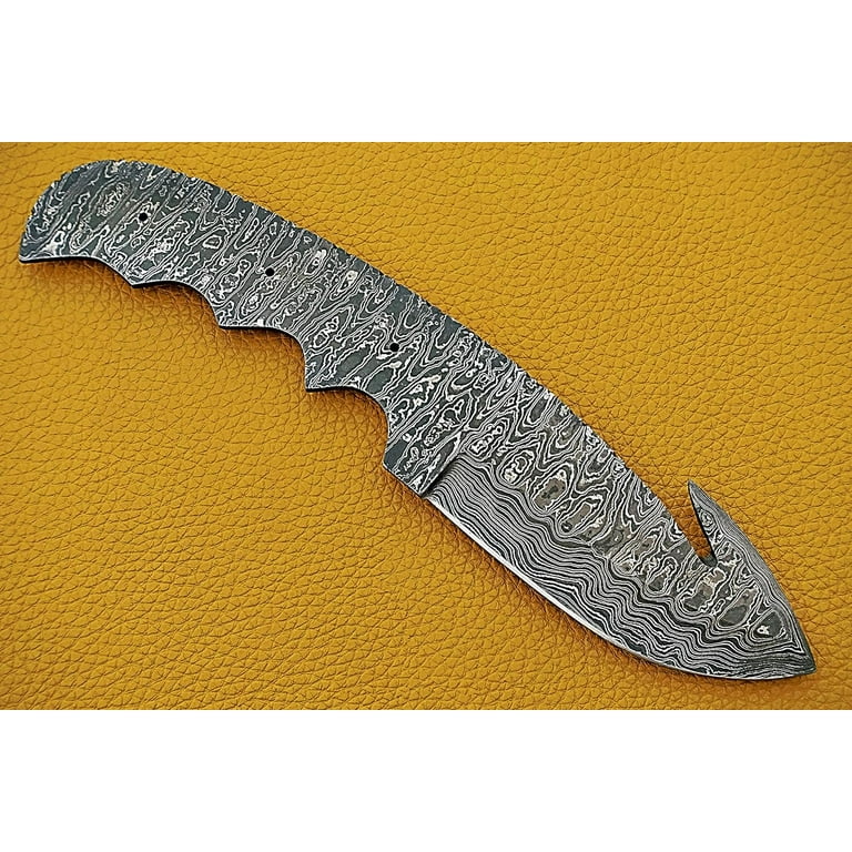 9 inches Long Hand Forged Trailing Point Gut Hook Skinning Knife Blade, Knife  Making Supplies, Damascus Steel Blank Blade Pocket Knife with 3 Pin Hole,  3.75 inches Cutting Edge, 4 Scale Space 