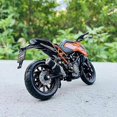 thumbnail image 4 of Bburago 1:18 250 Ktm Duke Factory Edition Static Die Cast Vehicles Collectible Motorcycle Model Toys, 4 of 5