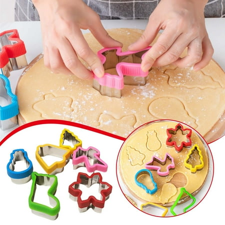 

Fall Kitchen Tools 6 PCS Cookie Cutters Set Christmas Cutter With Comfort Grip(Silica Gel) Christmas Tree Snowflake Candy Cane Stocking For Backing Stainless Steel Xmas Cutter