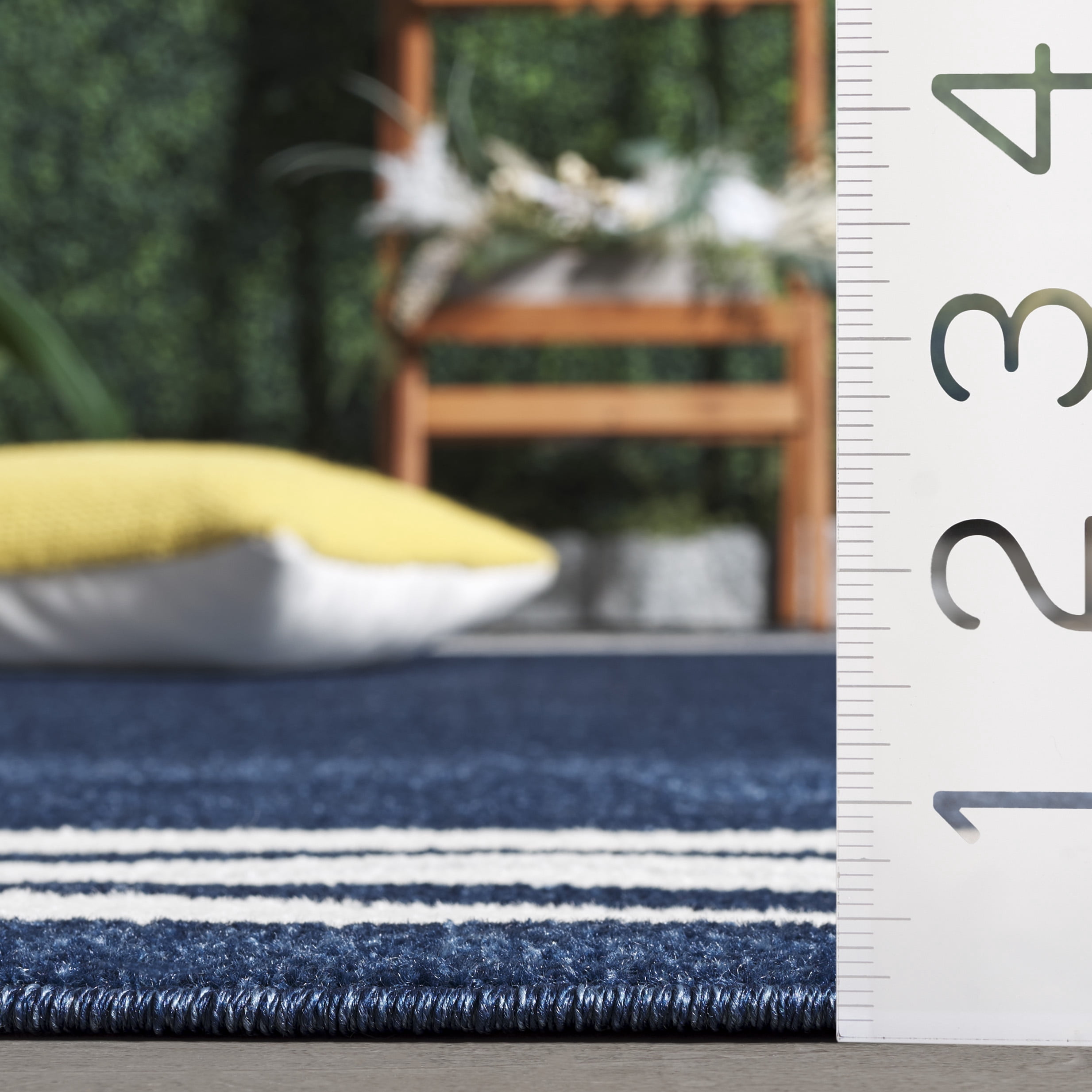 SAFAVIEH Cabana Henry Striped Indoor/Outdoor Area Rug, Blue/Ivory, 6'7" x 6'7" Square