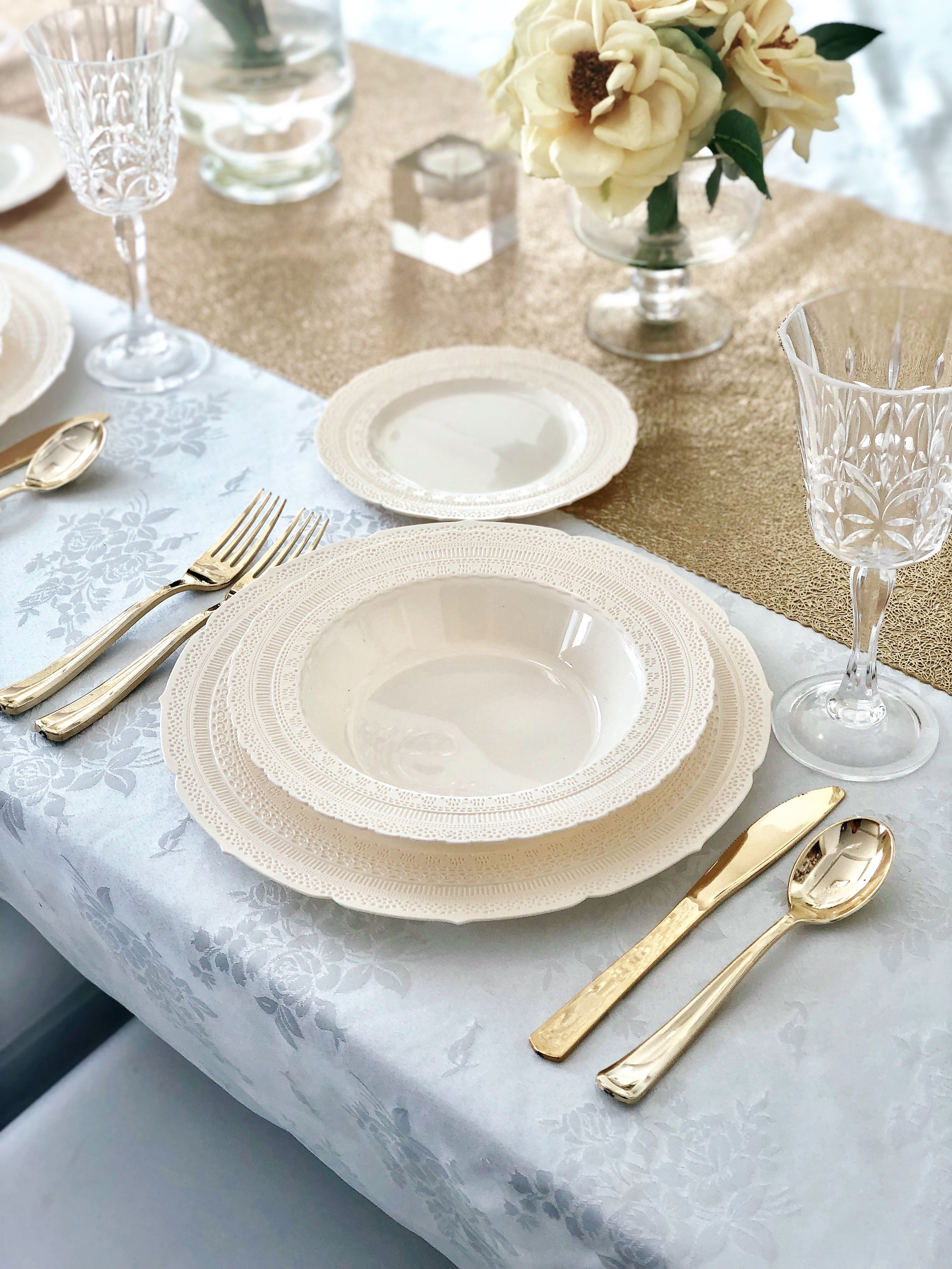 " OCCASIONS " 120 Plates Pack,(60 Guests) Extra Heavyweight Vintage Wedding Disposable / Reusable Plastic Plates 60 x 11'' Dinner + 60 x 8.25'' Salad / Dessert Plate (Chateau Ivory)