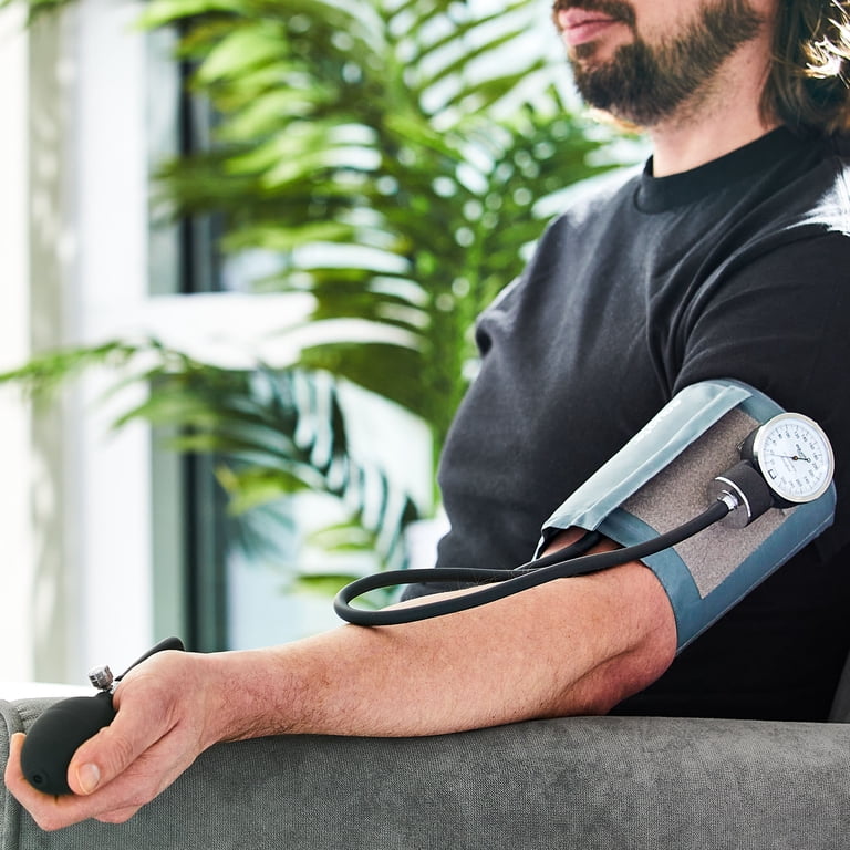 Equate Manual Blood Pressure Monitor with Stethoscope photo 3