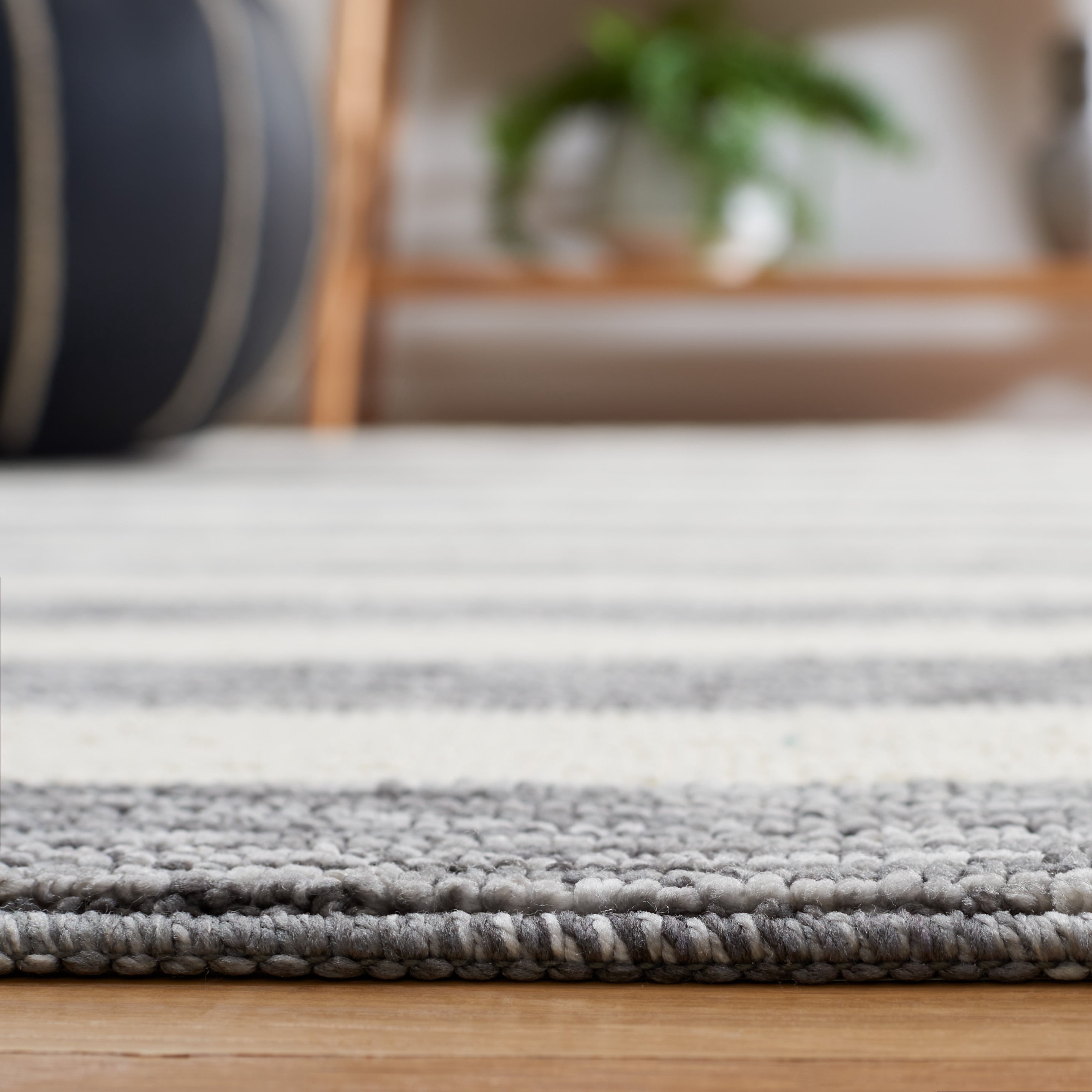 Safavieh Easy Care Fergal Striped Polyester Machine Washable Area Rug, Dark Gray/Ivory, 4' x 6'