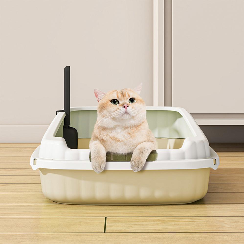 COM1950s Semi Enclosed Litter Box for Large Cats,High Sided Cat Litter Box with Splash Proof Design,Large Kitty Litter Pan with Scoop and Leakage Prevention Pedal