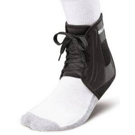 Soccer Ankle Brace - Fits Left or Right Foot (X-Large), Mueller Soccer Ankle Brace - Fits Left or Right Foot (X-Large) By