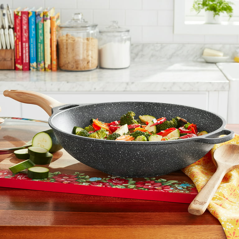 The Pioneer Woman Prairie Signature 14-Inch Cast Aluminum Wok, Charcoal  Speckle 