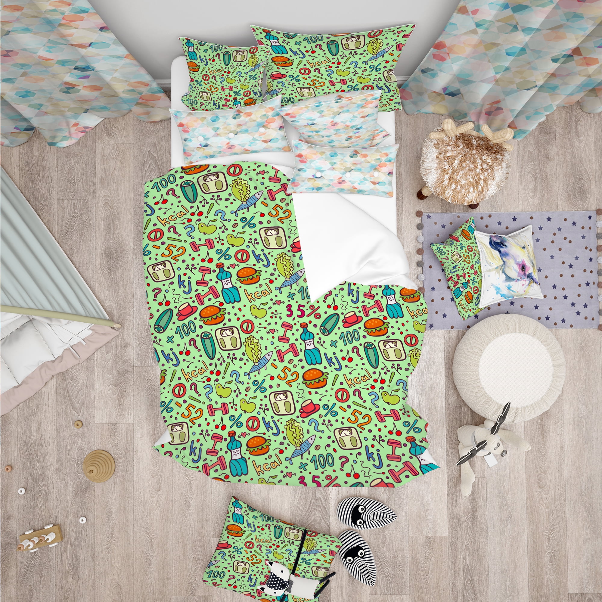 Designart 'Diet Green Pattern' Modern kids Duvet Cover Set