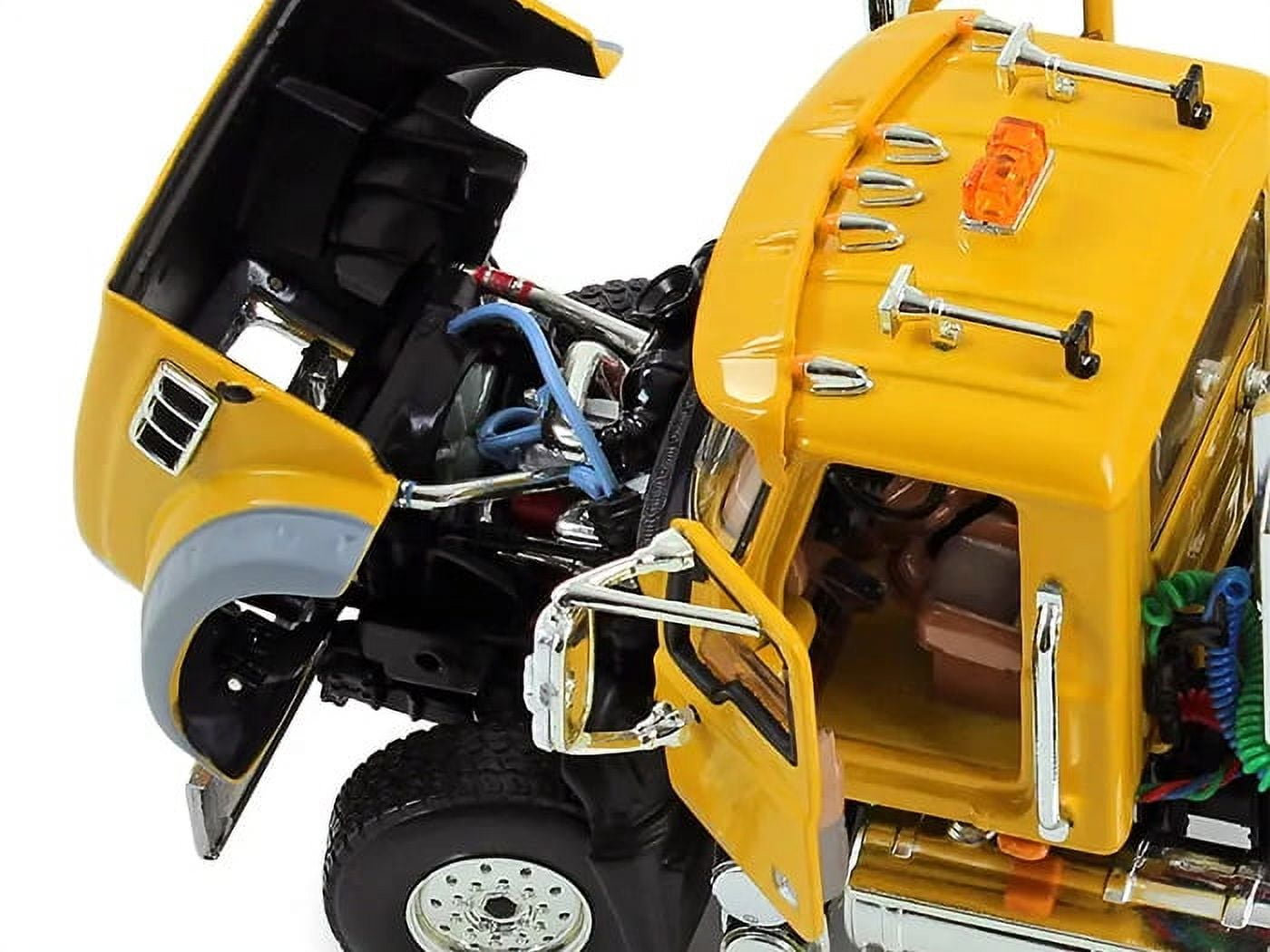 ミニカー 1st gear MACK GRANITE WITH 28 TRAIT 1/34 Mack Granite Dump Truck, Joseph M. Sanzari by First