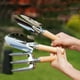thumbnail image 1 of Juego de herramientas de jardinería con mango de madera, incluye pala ancha, pala estrecha y tenedor para aflojar, ideal para plantar flores y verduras en el Yulucky, 1 of 9