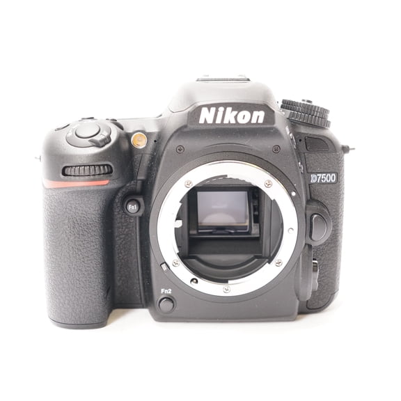 Pre-Owned Nikon D7500 - Digital camera - SLR - 20.9 MP - APS-C - 4K / 30 fps - body only - Wi-Fi, Bluetooth