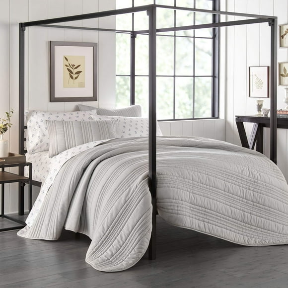 Stone Cottage - Queen Quilt Set, Reversible Cotton Bedding with Matching Sham, Pre-Washed for Added Softness (Whitehills Grey, Queen)
