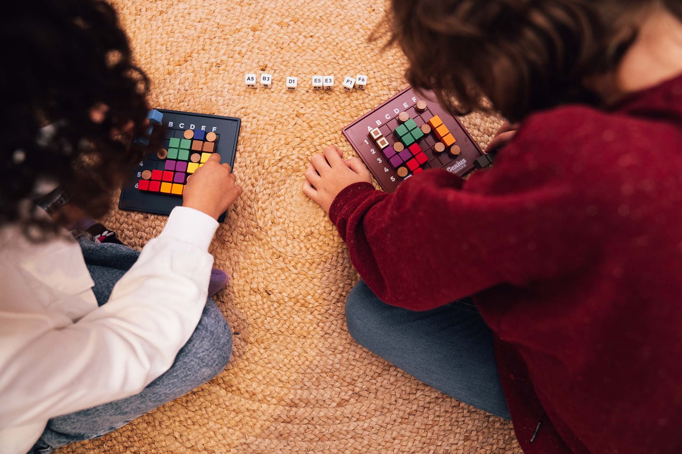 The Genius Square – Game of the Year Award Winner! 60000+ Solutions In a Fast and Fun, 2-Player, Roll the Dice and Race to Solve the Puzzle Game.