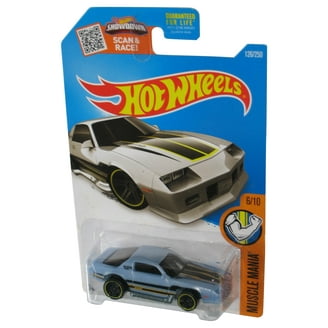 Hot Wheels Muscle Mania 1/10 (2020) Red '85 Chevrolet Camaro Iroc