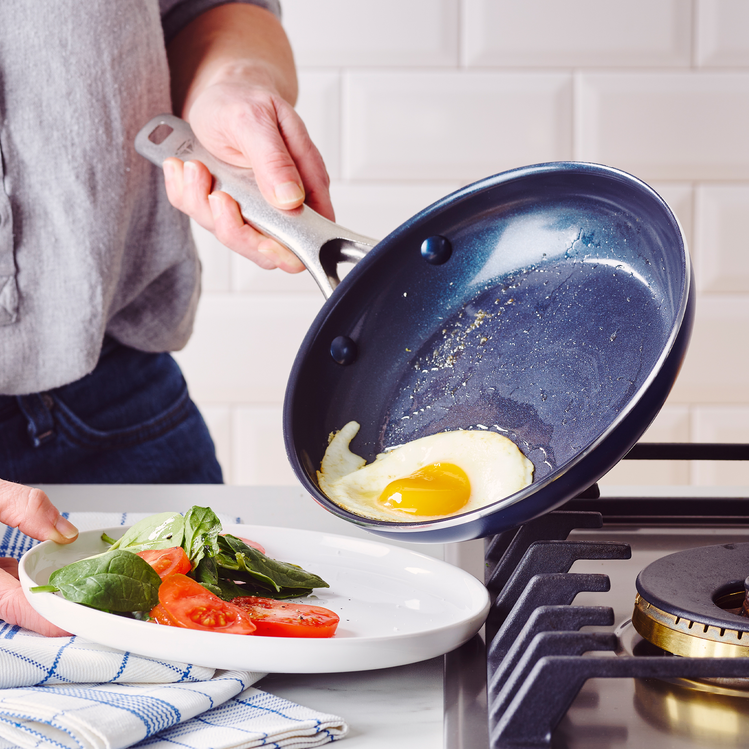 Blue Diamond Ceramic Nonstick 8-Inch Fry Pan, Blue photo 4