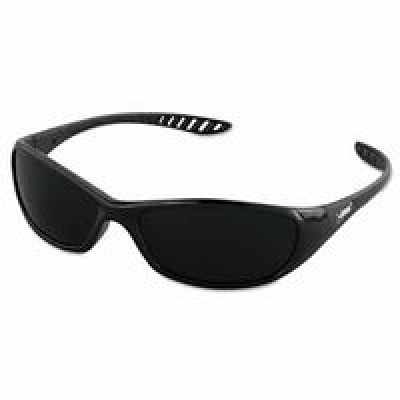 - V40 Hellraiser Eyewear, IRUV 5.0 Polycarb Anti-Scratch Lenses, Black N