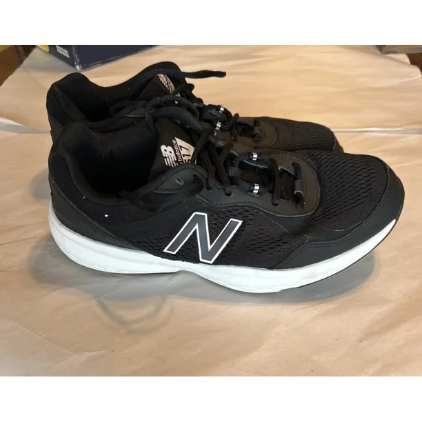 New Balance 517 Athletic Shoes Black White Lightweight Shoes Men's Size 11 Used