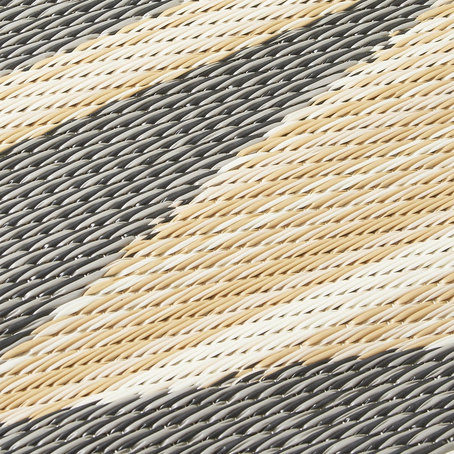 Fab Habitat Outdoor Rug - Waterproof, Fade Resistant, Crease-Free - Premium Recycled Plastic - Neutral Geometric Tribal - Patio, Porch, Deck, Balcony - Cairo - Natural & Black - 5 x 8 ft