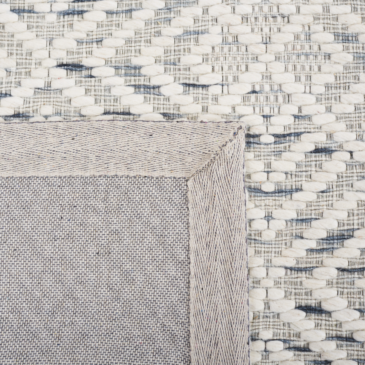 SAFAVIEH Marbella Trent Diamond Area Rug, Ivory/Black, 5' x 8'