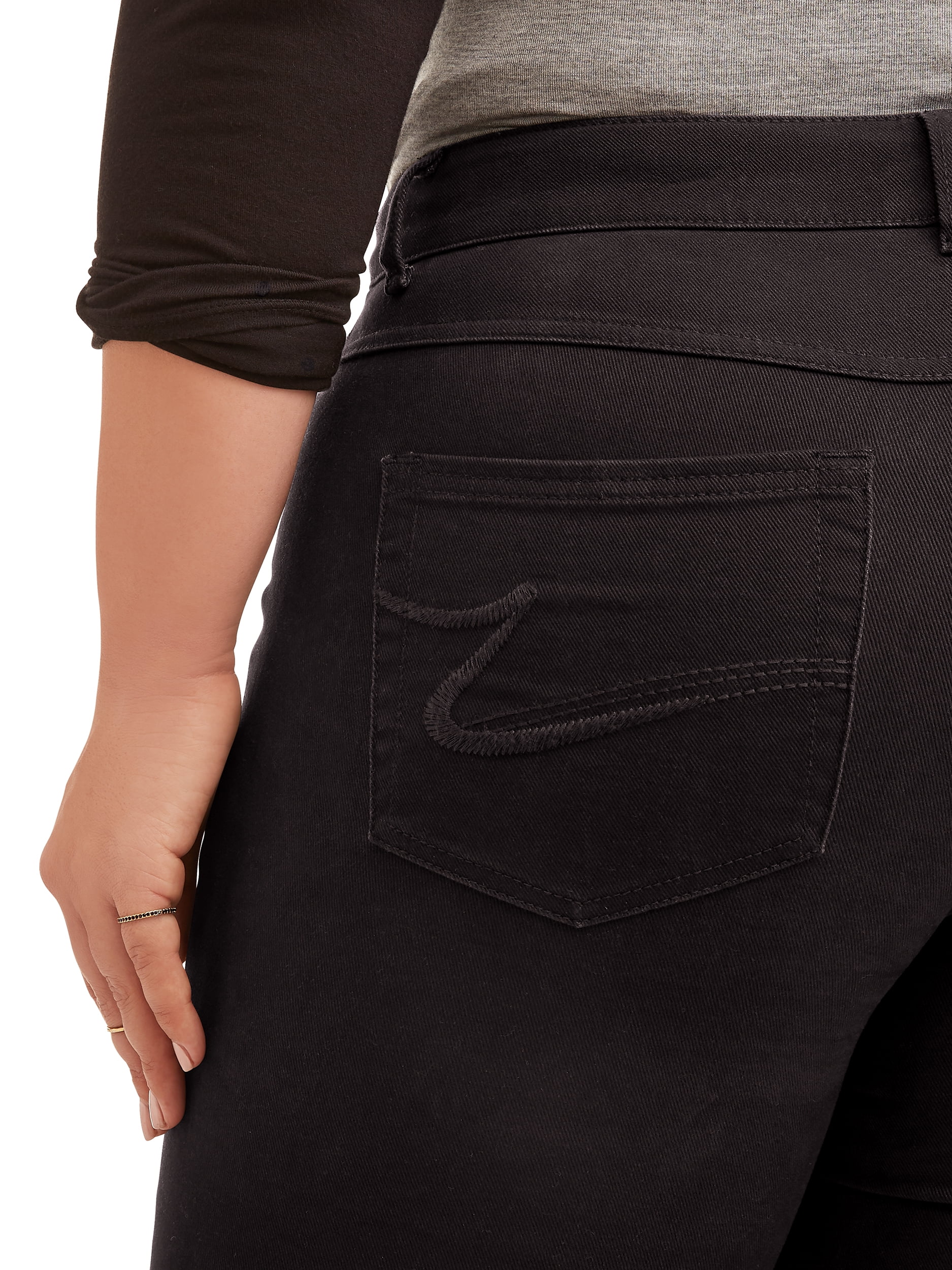 Just My Size Women's Plus Size 5 Pocket Stretch Jean, Also in Petite