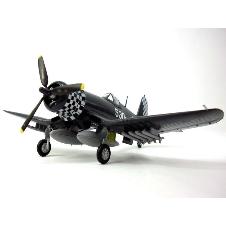 Easy Model 37233 Vought F4U-1D VMF-312 Okinawa 1945 1/72