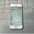 thumbnail image 2 of Pre-Owned Apple iPhone SE (1st generation) - Carrier Unlocked - 16 GB Rose Gold (Good), 2 of 7
