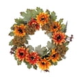 thumbnail image 1 of Corona de girasol con hojas de arce y calabaza HWRETIE,decoración colgante para puerta de entrada navideña de otoño con temática del Festival de la Cosecha y detalles de frutos rojos, 1 of 8