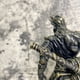 thumbnail image 2 of Estatua Retro Del Rey Mono Hecha A Mano Adorno Escritorio Oficina Coche en Miniatura, 2 of 6