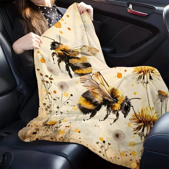 1pc Cozy Contemporary Bee and Floral Pattern Flannel Throw Blanket - Soft, Warm, Versatile for Sofa, Bed, Car, Office, Camping, Travel - All-Season Gift, Digital Print, Knitted Polyester, 200-250gsm