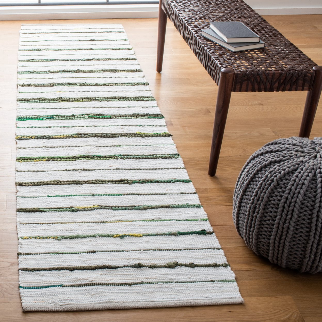SAFAVIEH Montauk Rowena Striped Area Rug, Green/Ivory, 4' x 6'