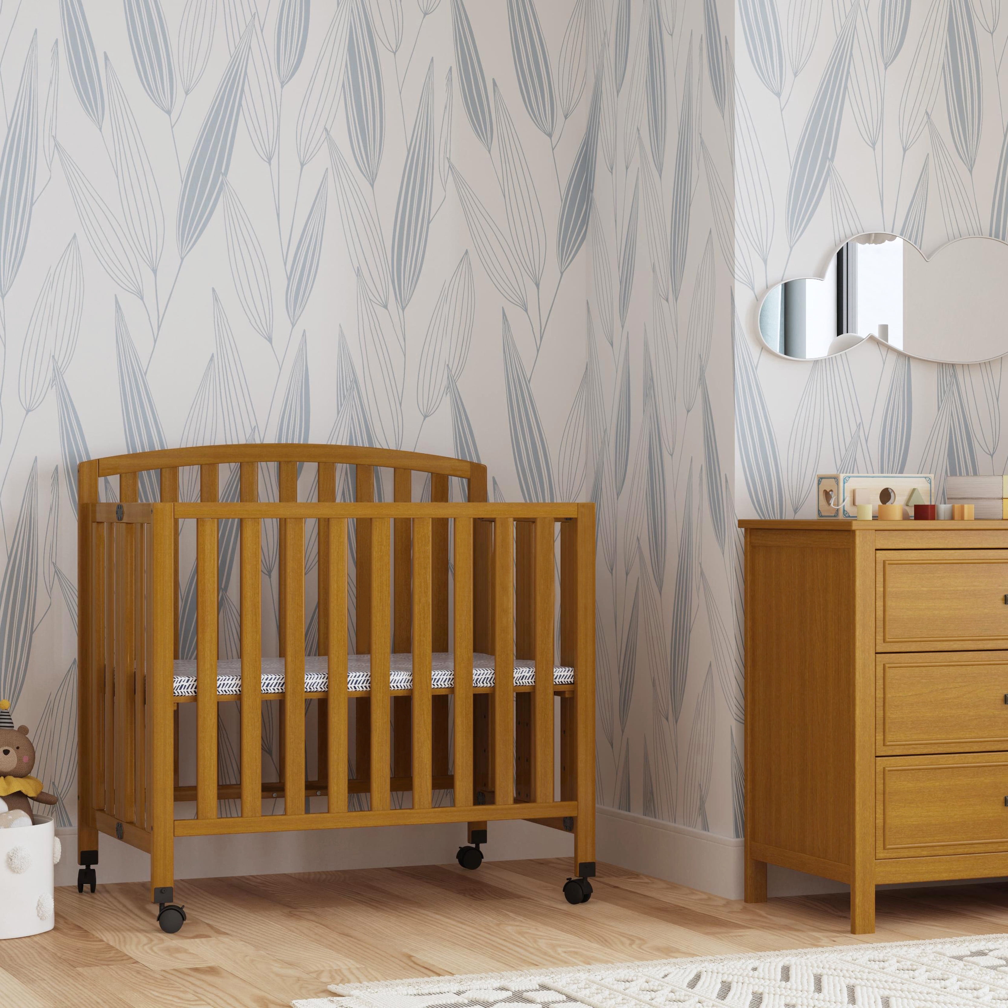 DaVinci Dylan Folding Portable 3-in-1 Mini Crib and Twin Bed, Chestnut