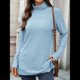 thumbnail image 4 of Camiseta Holgada de Larga con Cuello Alto y Estampado Geométrico de Jacquard para Mujer, Otoño e Invierno. Azul L, 4 of 10