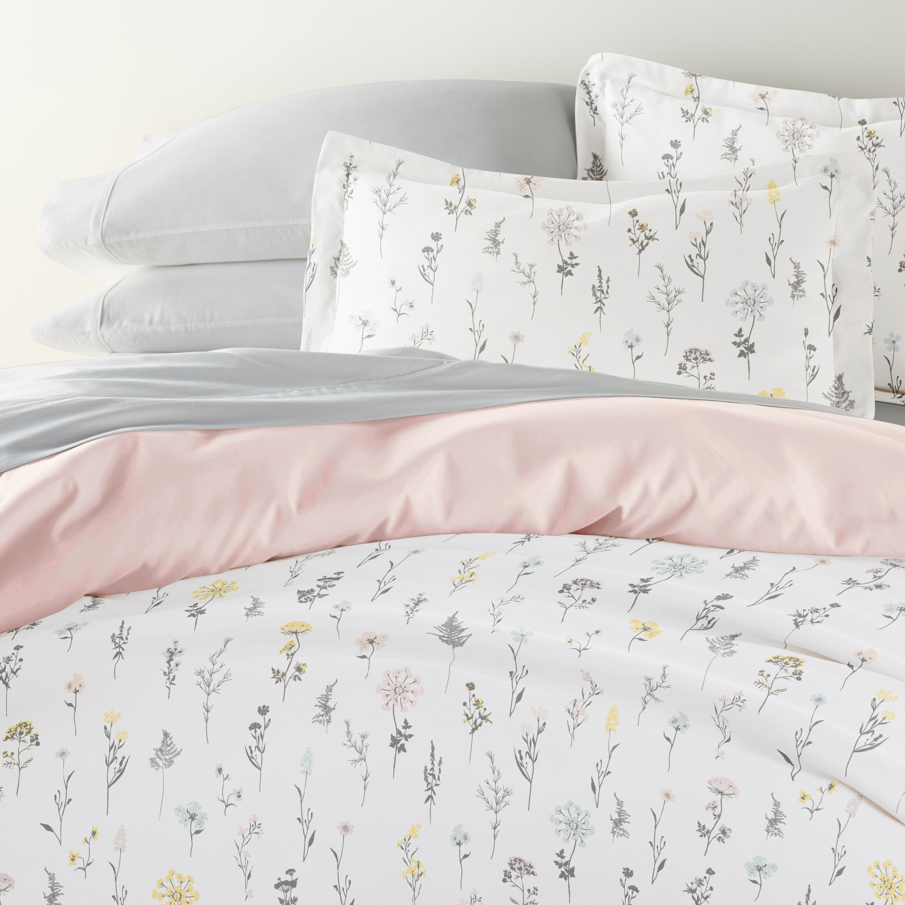 6PC Bedding Bundle - Patterned Duvet Cover Set White Comforter and Solid Sheet Set in Wildflower