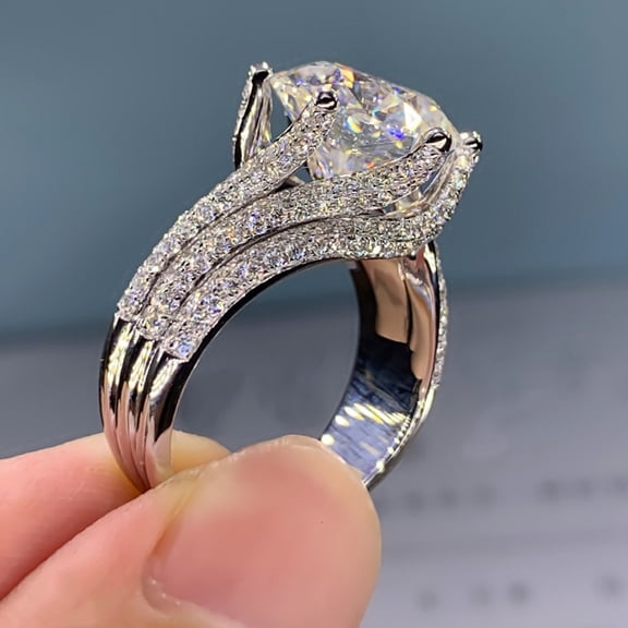 LINXIQIN Women White Cubic Zirconia 14K White Gold Plated Circle Promise Ring for Valentine's Day Size 7 Includes Gift Box