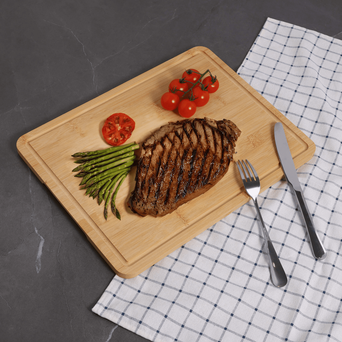 Mainstays 11" x 14.5" Non-Slip Bamboo Cutting Board, 100% Natural Bamboo Color, with Juice Groove