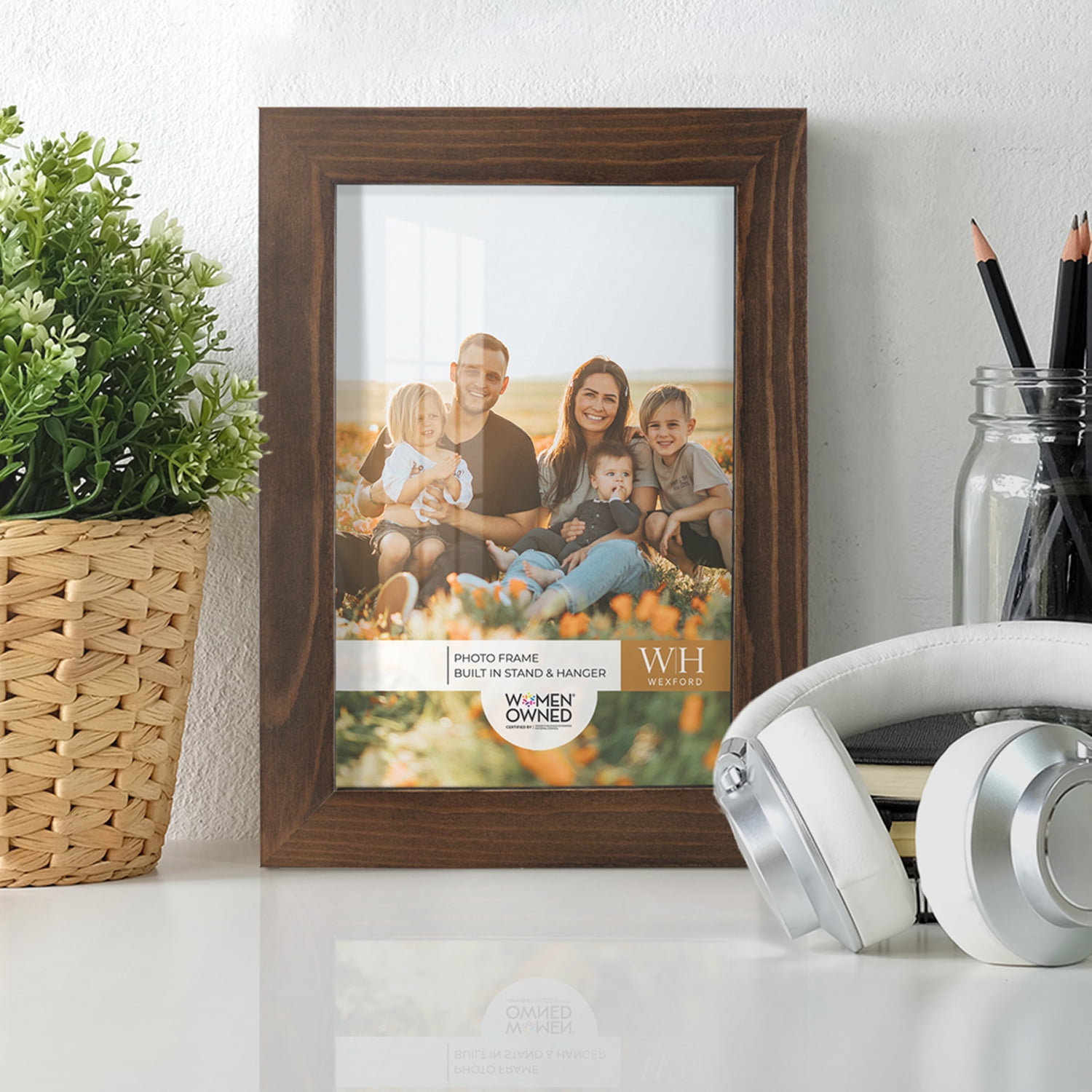 Woodgrain 5 in. x 7 in. Chestnut Picture Frame (Set of 2)
