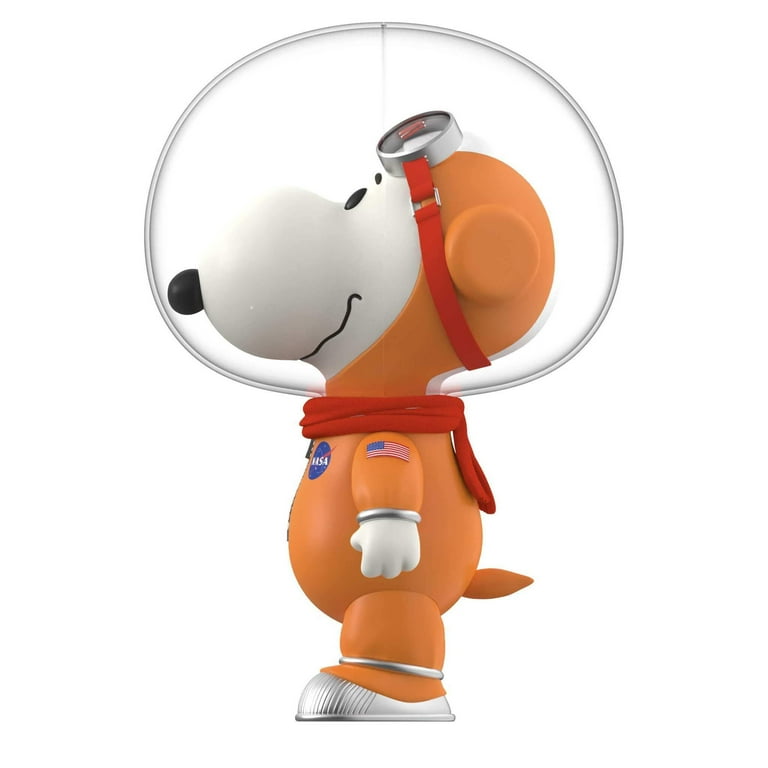 Peanuts SuperSize Vinyl - Snoopy (Orange Spacesuit) - Walmart.com