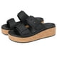 thumbnail image 1 of Sandalias Crocs Brooklyn con hebilla de corcho para mujer, negras, 1 of 7