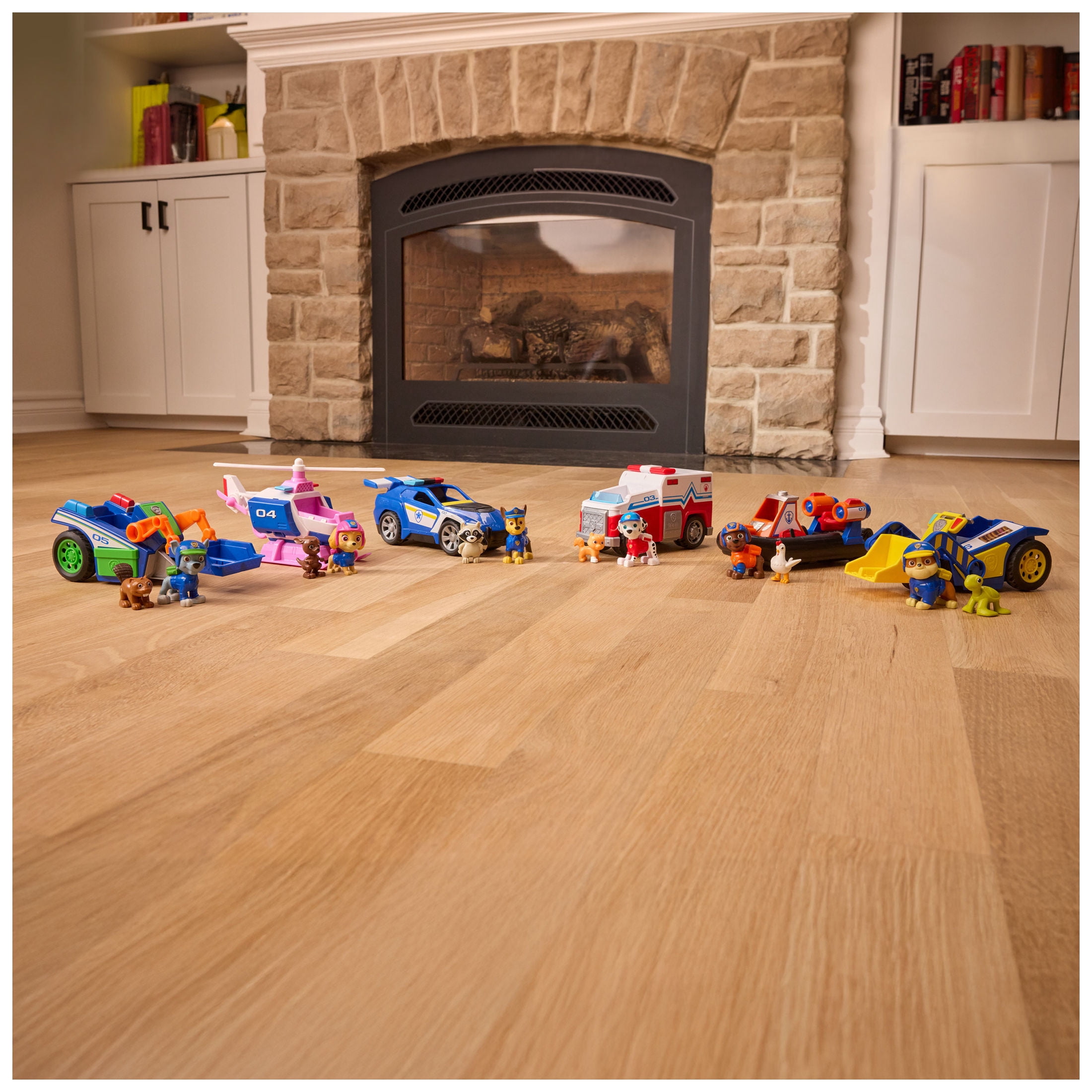 PAW Patrol: Search & Rescue, Chase Rescue Cruiser Vehicle with 2 Figures