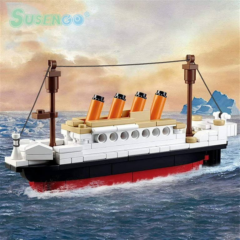titanic sinking model toys